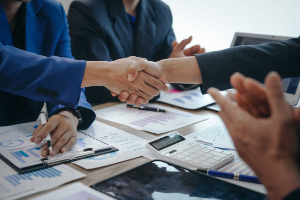 Logistics case study — operations team in meeting